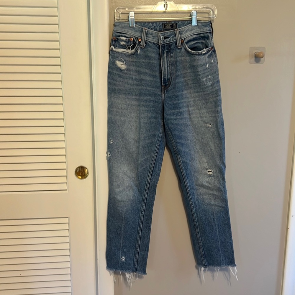 A&F mom Jean